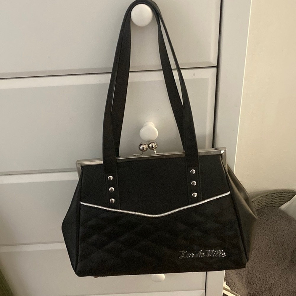 Lux de ville black hand bag